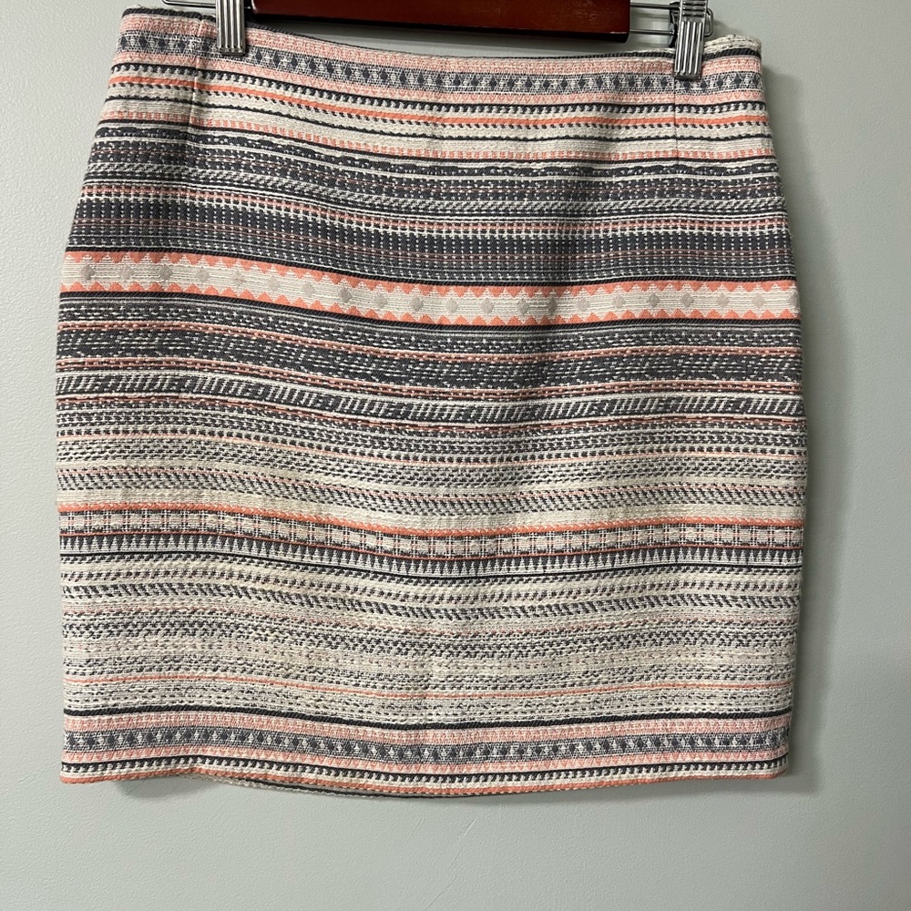 Mini Skirt size 4 - Picture 2 of 8